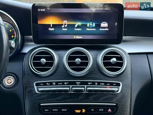 Черный Мерседес Ц-Класс, объемом двигателя 1.95 л и пробегом 104 тыс. км за 29999 $, фото 45 на Automoto.ua