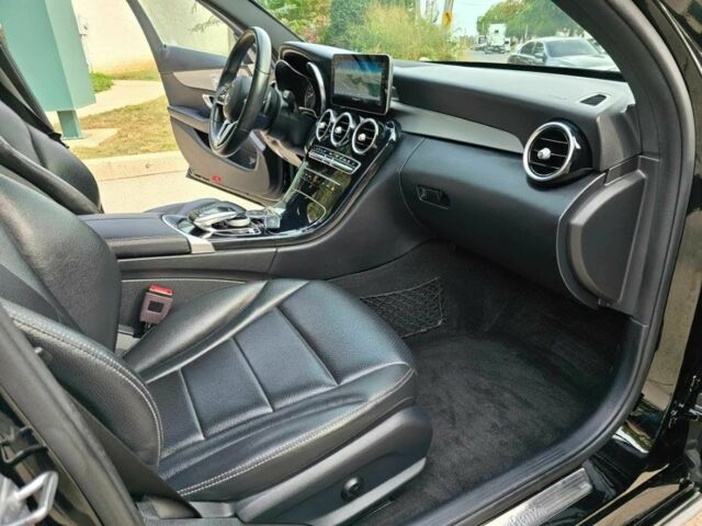 Черный Мерседес Ц-Класс, объемом двигателя 2 л и пробегом 43 тыс. км за 14500 $, фото 7 на Automoto.ua