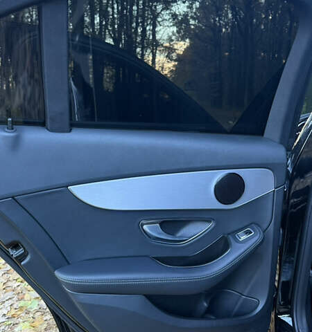 Черный Мерседес Ц-Класс, объемом двигателя 1.95 л и пробегом 67 тыс. км за 32800 $, фото 53 на Automoto.ua