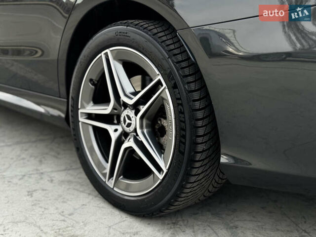 Черный Мерседес Ц-Класс, объемом двигателя 1.99 л и пробегом 48 тыс. км за 35000 $, фото 37 на Automoto.ua