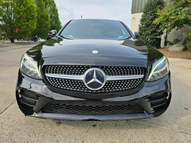 Черный Мерседес Ц-Класс, объемом двигателя 2 л и пробегом 43 тыс. км за 14500 $, фото 1 на Automoto.ua