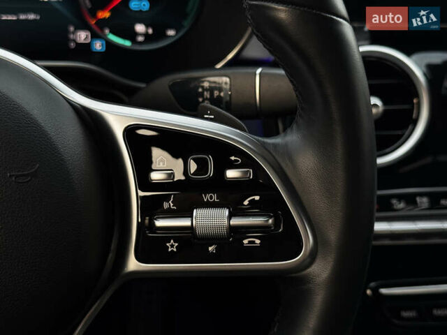 Черный Мерседес Ц-Класс, объемом двигателя 1.99 л и пробегом 48 тыс. км за 35000 $, фото 54 на Automoto.ua