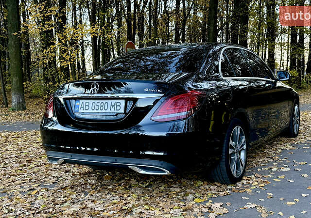 Черный Мерседес Ц-Класс, объемом двигателя 1.95 л и пробегом 67 тыс. км за 32800 $, фото 17 на Automoto.ua