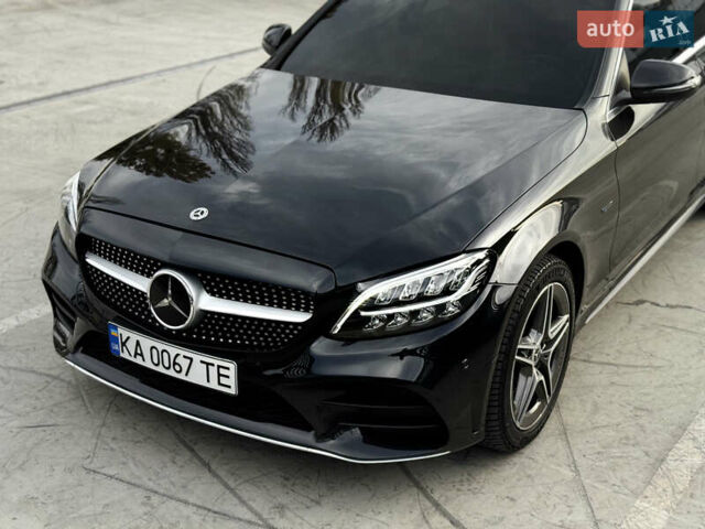 Черный Мерседес Ц-Класс, объемом двигателя 1.99 л и пробегом 48 тыс. км за 35000 $, фото 18 на Automoto.ua