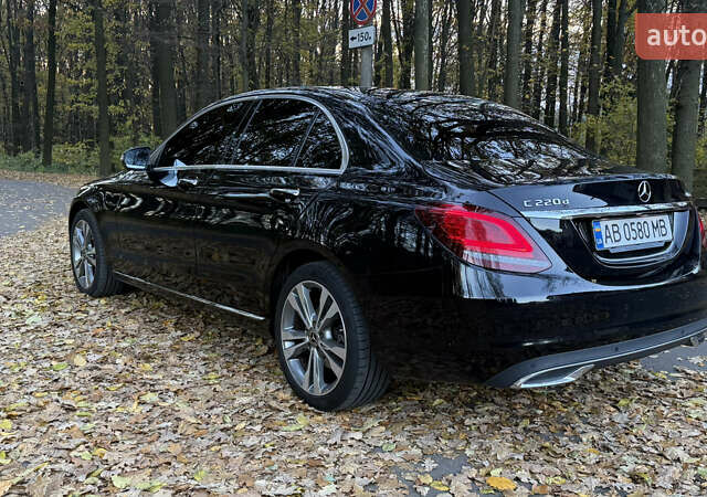 Черный Мерседес Ц-Класс, объемом двигателя 1.95 л и пробегом 67 тыс. км за 32800 $, фото 10 на Automoto.ua