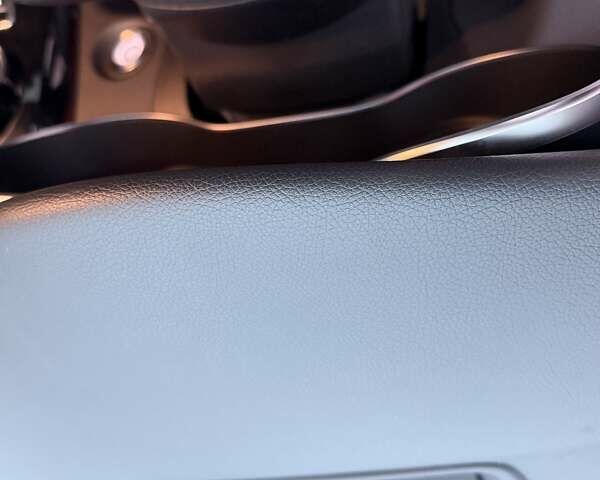 Черный Мерседес Ц-Класс, объемом двигателя 1.95 л и пробегом 70 тыс. км за 33500 $, фото 20 на Automoto.ua