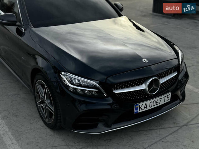 Черный Мерседес Ц-Класс, объемом двигателя 1.99 л и пробегом 48 тыс. км за 35000 $, фото 20 на Automoto.ua