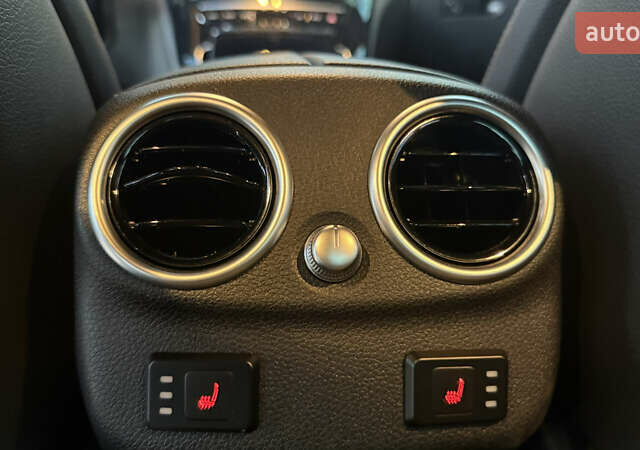 Черный Мерседес Ц-Класс, объемом двигателя 1.95 л и пробегом 67 тыс. км за 32800 $, фото 54 на Automoto.ua