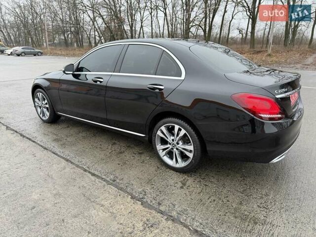 Черный Мерседес Ц-Класс, объемом двигателя 1.95 л и пробегом 70 тыс. км за 33500 $, фото 8 на Automoto.ua