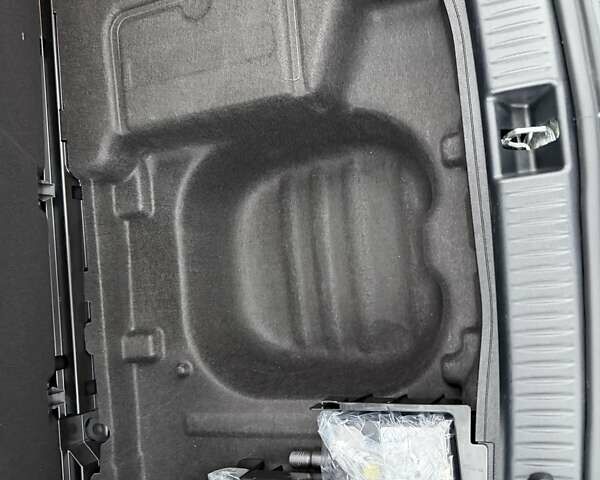 Черный Мерседес Ц-Класс, объемом двигателя 1.95 л и пробегом 70 тыс. км за 33500 $, фото 23 на Automoto.ua