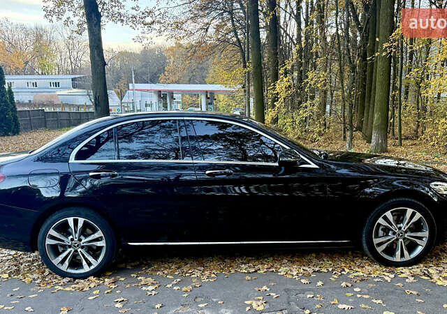 Черный Мерседес Ц-Класс, объемом двигателя 1.95 л и пробегом 67 тыс. км за 32800 $, фото 20 на Automoto.ua