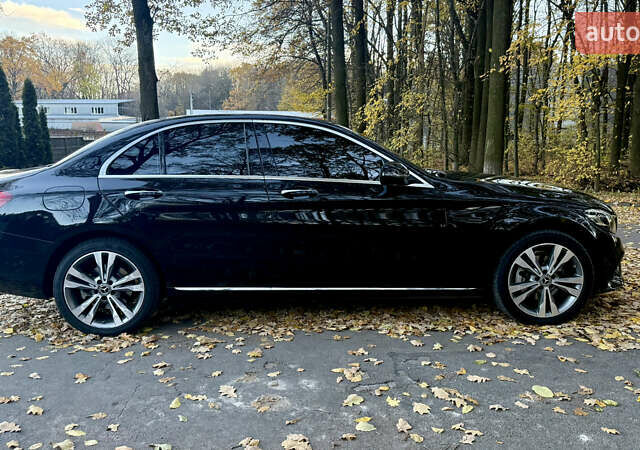 Черный Мерседес Ц-Класс, объемом двигателя 1.95 л и пробегом 67 тыс. км за 32800 $, фото 22 на Automoto.ua