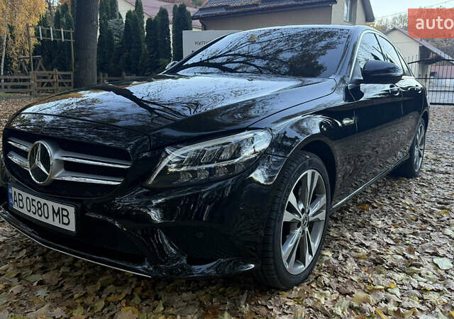 Черный Мерседес Ц-Класс, объемом двигателя 1.95 л и пробегом 67 тыс. км за 32800 $, фото 6 на Automoto.ua