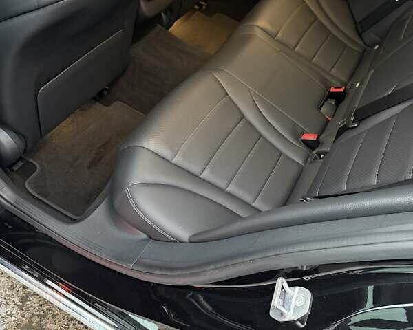 Черный Мерседес Ц-Класс, объемом двигателя 1.95 л и пробегом 70 тыс. км за 33500 $, фото 15 на Automoto.ua