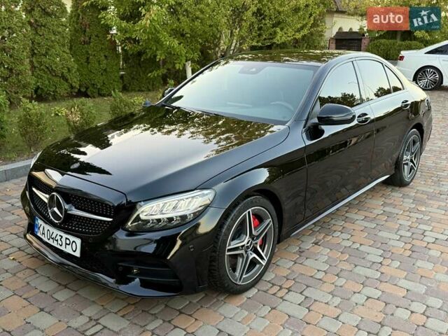 Черный Мерседес Ц-Класс, объемом двигателя 1.95 л и пробегом 104 тыс. км за 29999 $, фото 6 на Automoto.ua