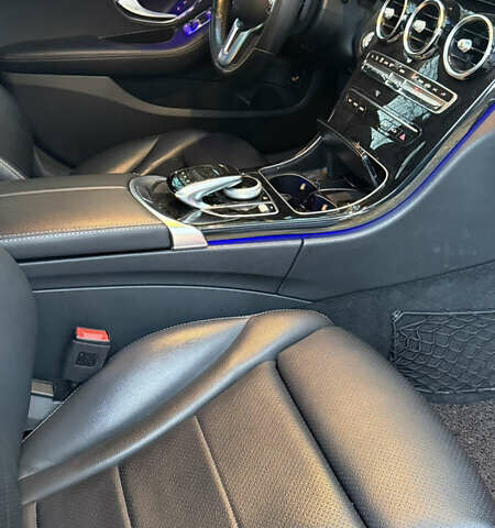 Черный Мерседес Ц-Класс, объемом двигателя 1.95 л и пробегом 67 тыс. км за 32800 $, фото 45 на Automoto.ua