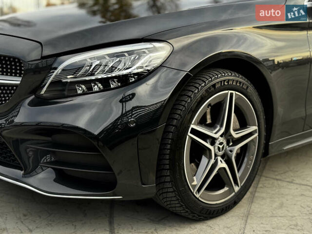 Черный Мерседес Ц-Класс, объемом двигателя 1.99 л и пробегом 48 тыс. км за 35000 $, фото 26 на Automoto.ua