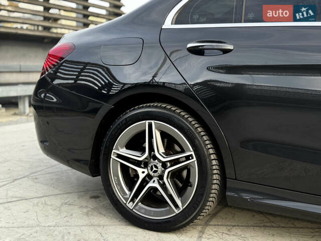 Черный Мерседес Ц-Класс, объемом двигателя 1.99 л и пробегом 48 тыс. км за 35000 $, фото 41 на Automoto.ua