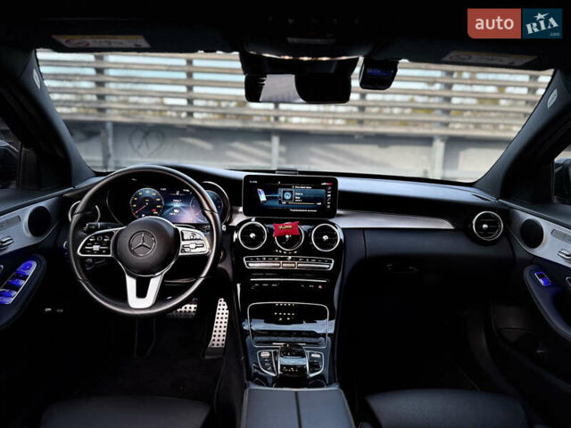 Черный Мерседес Ц-Класс, объемом двигателя 1.99 л и пробегом 48 тыс. км за 35000 $, фото 59 на Automoto.ua