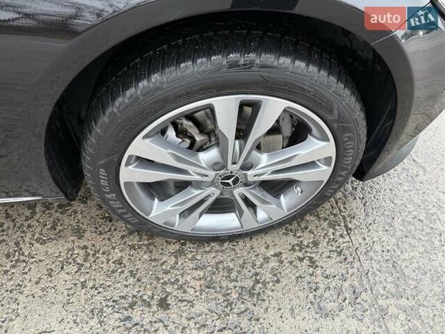 Черный Мерседес Ц-Класс, объемом двигателя 1.95 л и пробегом 70 тыс. км за 33500 $, фото 31 на Automoto.ua