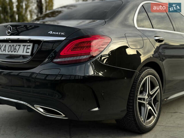Черный Мерседес Ц-Класс, объемом двигателя 1.99 л и пробегом 48 тыс. км за 35000 $, фото 39 на Automoto.ua