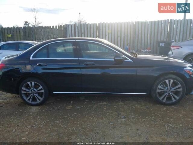 Черный Мерседес Ц-Класс, объемом двигателя 2 л и пробегом 166 тыс. км за 16000 $, фото 7 на Automoto.ua