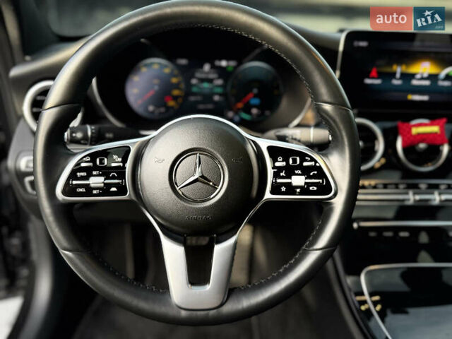 Черный Мерседес Ц-Класс, объемом двигателя 1.99 л и пробегом 48 тыс. км за 35000 $, фото 52 на Automoto.ua
