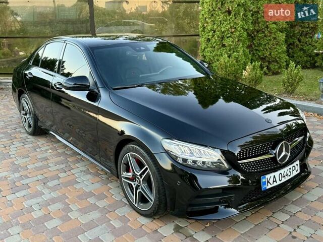 Черный Мерседес Ц-Класс, объемом двигателя 1.95 л и пробегом 104 тыс. км за 29999 $, фото 5 на Automoto.ua
