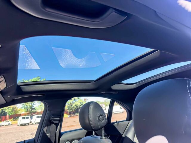 Чорний Мерседес Ц-Клас, об'ємом двигуна 2 л та пробігом 22 тис. км за 10800 $, фото 11 на Automoto.ua