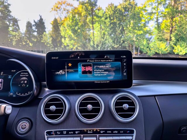 Чорний Мерседес Ц-Клас, об'ємом двигуна 2 л та пробігом 22 тис. км за 10800 $, фото 10 на Automoto.ua