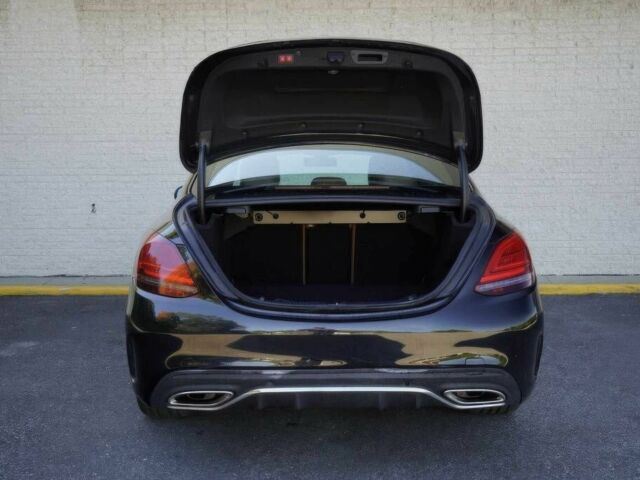 Черный Мерседес Ц-Класс, объемом двигателя 2 л и пробегом 21 тыс. км за 10800 $, фото 12 на Automoto.ua