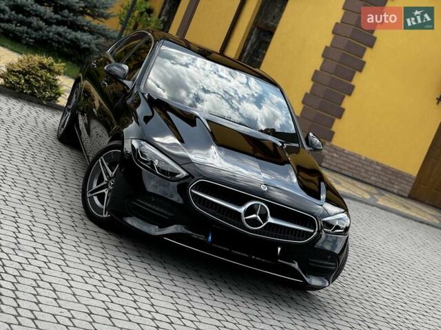 Чорний Мерседес Ц-Клас, об'ємом двигуна 1.5 л та пробігом 26 тис. км за 44444 $, фото 2 на Automoto.ua
