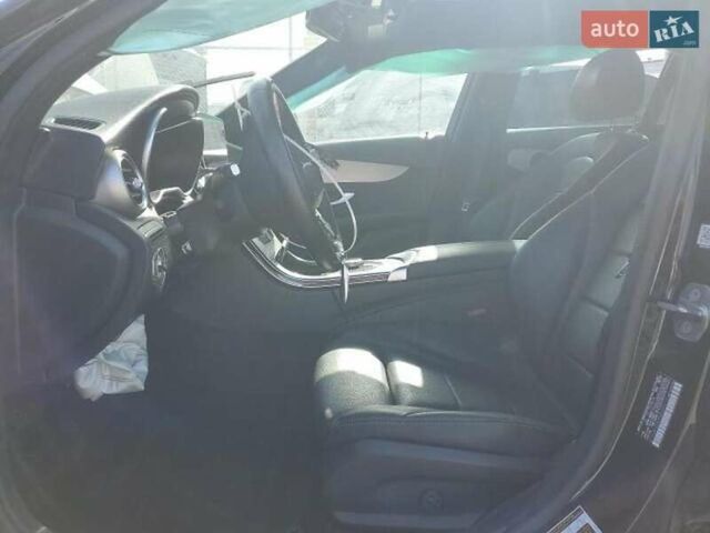 Чорний Мерседес Ц-Клас, об'ємом двигуна 2 л та пробігом 81 тис. км за 21000 $, фото 5 на Automoto.ua