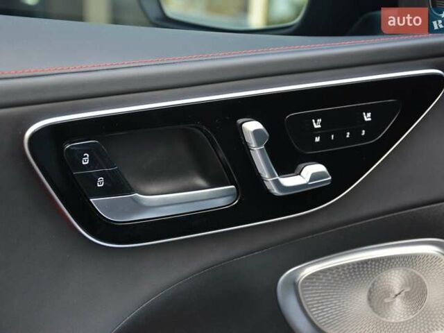 Чорний Мерседес Ц-Клас, об'ємом двигуна 1.99 л та пробігом 34 тис. км за 69999 $, фото 22 на Automoto.ua