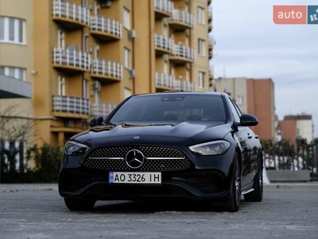 Чорний Мерседес Ц-Клас, об'ємом двигуна 2 л та пробігом 39 тис. км за 48000 $, фото 1 на Automoto.ua