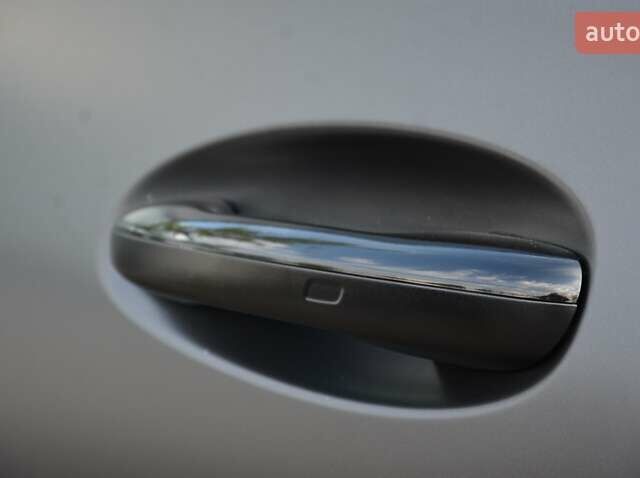 Чорний Мерседес Ц-Клас, об'ємом двигуна 1.99 л та пробігом 34 тис. км за 69999 $, фото 20 на Automoto.ua
