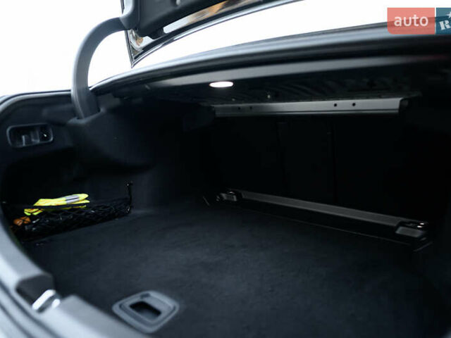 Чорний Мерседес Ц-Клас, об'ємом двигуна 2 л та пробігом 39 тис. км за 48000 $, фото 55 на Automoto.ua