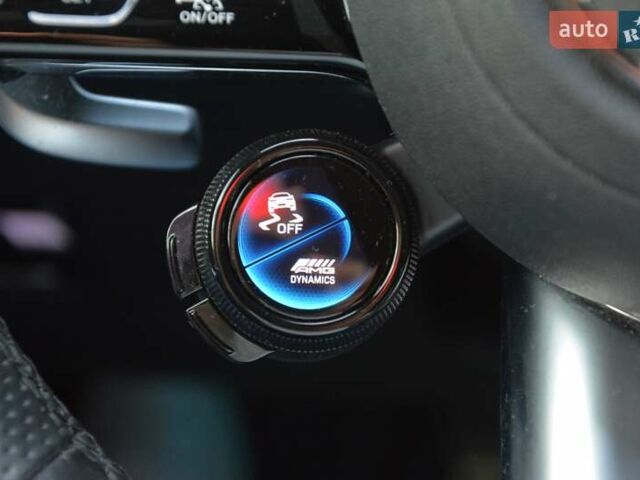 Чорний Мерседес Ц-Клас, об'ємом двигуна 1.99 л та пробігом 34 тис. км за 69999 $, фото 38 на Automoto.ua