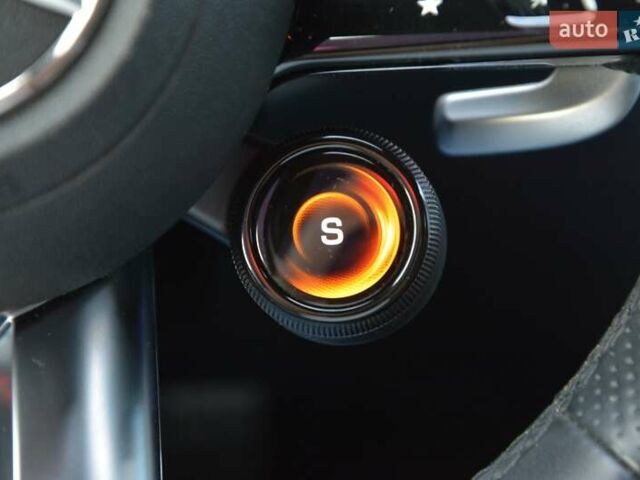 Чорний Мерседес Ц-Клас, об'ємом двигуна 1.99 л та пробігом 34 тис. км за 69999 $, фото 41 на Automoto.ua