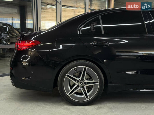 Черный Мерседес Ц-Класс, объемом двигателя 2 л и пробегом 26 тыс. км за 55000 $, фото 21 на Automoto.ua