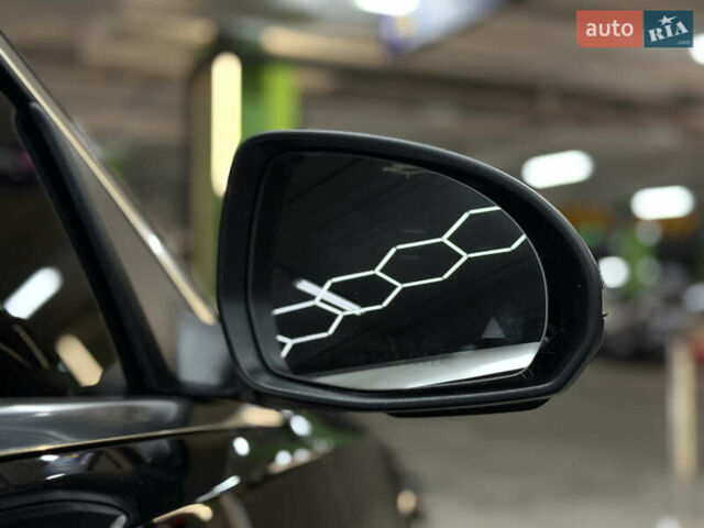 Черный Мерседес Ц-Класс, объемом двигателя 2 л и пробегом 20 тыс. км за 64000 $, фото 7 на Automoto.ua