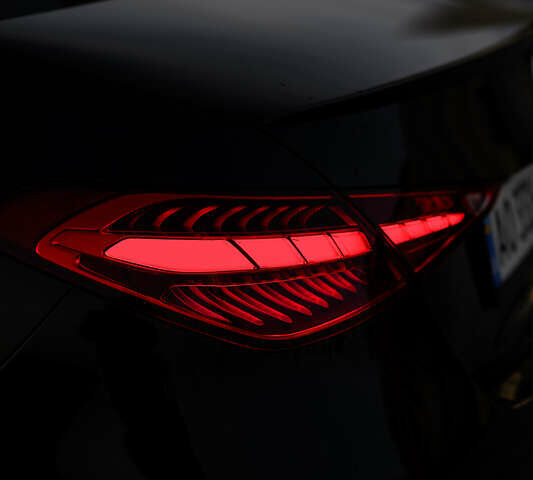 Чорний Мерседес Ц-Клас, об'ємом двигуна 2 л та пробігом 39 тис. км за 48000 $, фото 24 на Automoto.ua