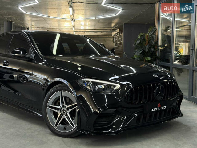 Черный Мерседес Ц-Класс, объемом двигателя 2 л и пробегом 26 тыс. км за 55000 $, фото 3 на Automoto.ua