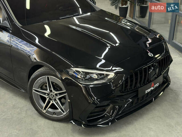 Черный Мерседес Ц-Класс, объемом двигателя 2 л и пробегом 26 тыс. км за 55000 $, фото 2 на Automoto.ua