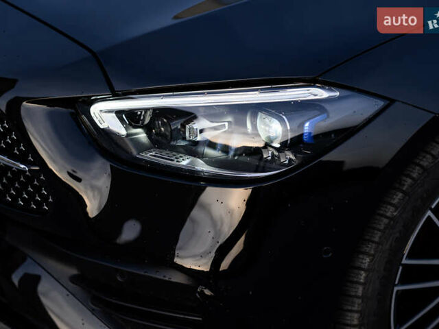 Чорний Мерседес Ц-Клас, об'ємом двигуна 2 л та пробігом 39 тис. км за 48000 $, фото 5 на Automoto.ua