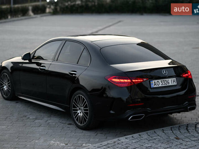 Чорний Мерседес Ц-Клас, об'ємом двигуна 2 л та пробігом 39 тис. км за 48000 $, фото 4 на Automoto.ua