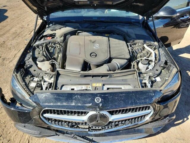 Черный Мерседес Ц-Класс, объемом двигателя 2 л и пробегом 21 тыс. км за 10000 $, фото 6 на Automoto.ua