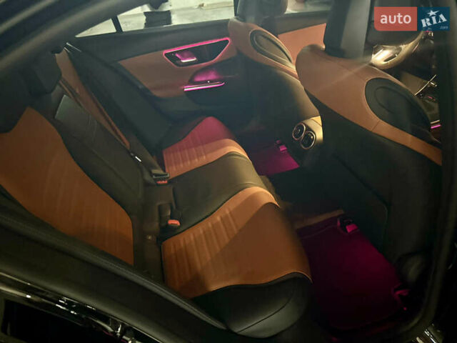 Черный Мерседес Ц-Класс, объемом двигателя 1.99 л и пробегом 13 тыс. км за 56999 $, фото 15 на Automoto.ua
