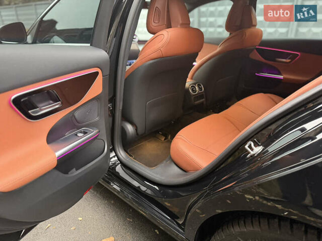 Черный Мерседес Ц-Класс, объемом двигателя 1.5 л и пробегом 13 тыс. км за 50900 $, фото 10 на Automoto.ua