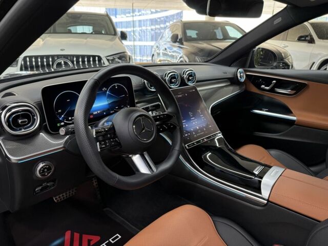 Черный Мерседес Ц-Класс, объемом двигателя 1.5 л и пробегом 14 тыс. км за 56000 $, фото 17 на Automoto.ua